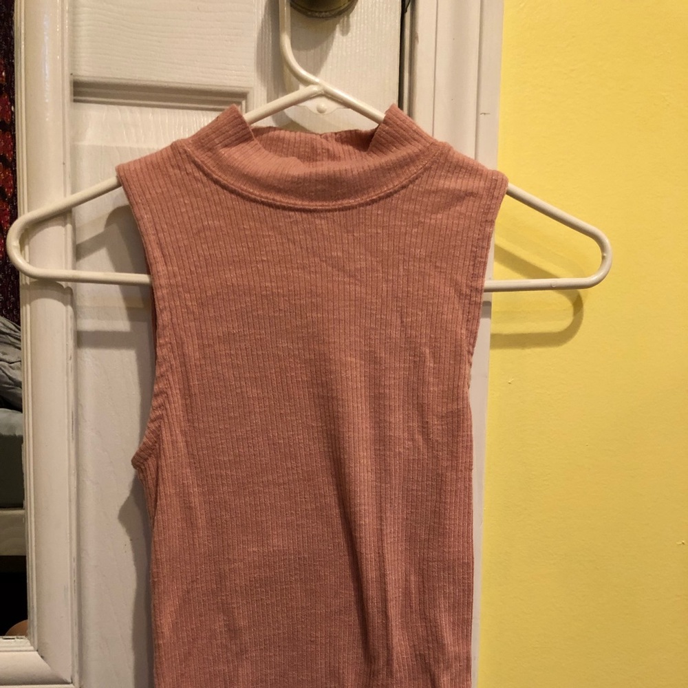 salmon turtle neck tank